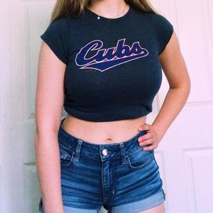 cubs tee🐻